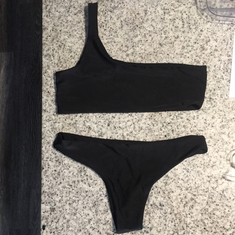 Black one shoulder bikini set, never worn before!